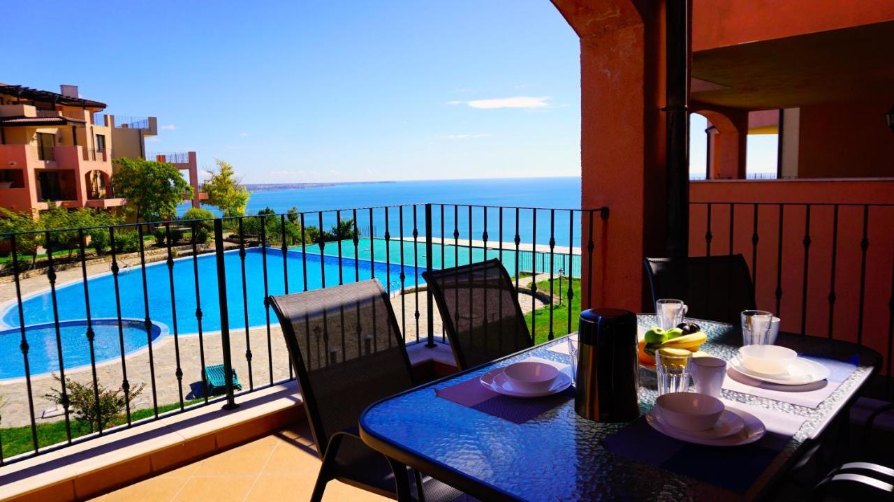 Ваканционни апартаменти Калиакрия - Holiday apartments Kaliakria Топола Экстерьер фото