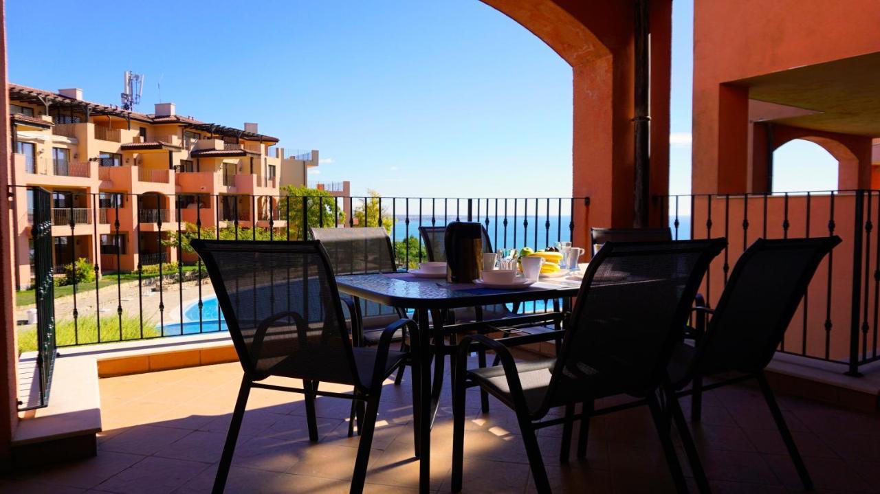 Ваканционни апартаменти Калиакрия - Holiday apartments Kaliakria Топола Экстерьер фото
