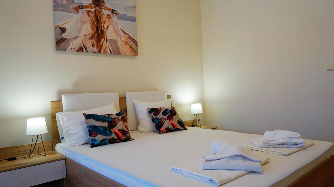 Ваканционни апартаменти Калиакрия - Holiday apartments Kaliakria Топола Экстерьер фото
