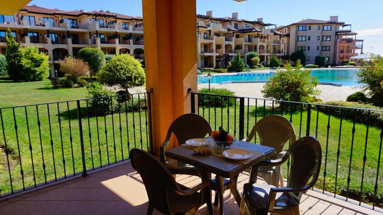 Ваканционни апартаменти Калиакрия - Holiday apartments Kaliakria Топола Экстерьер фото