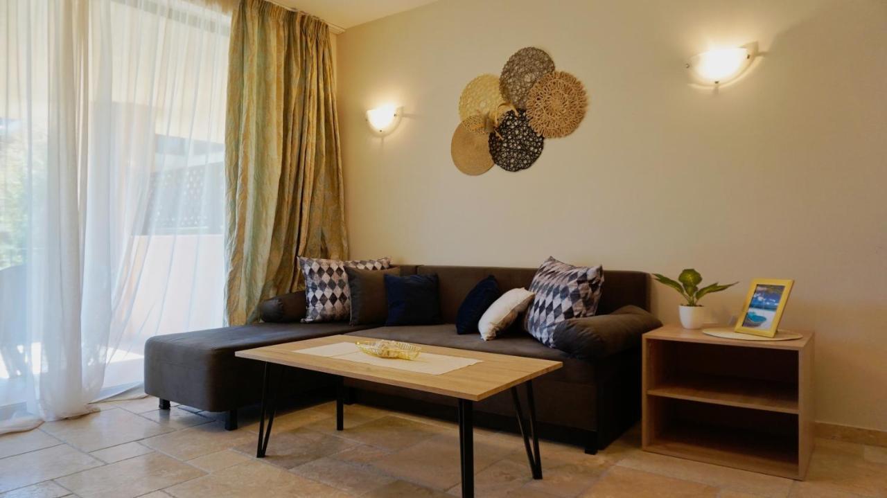 Ваканционни апартаменти Калиакрия - Holiday apartments Kaliakria Топола Экстерьер фото