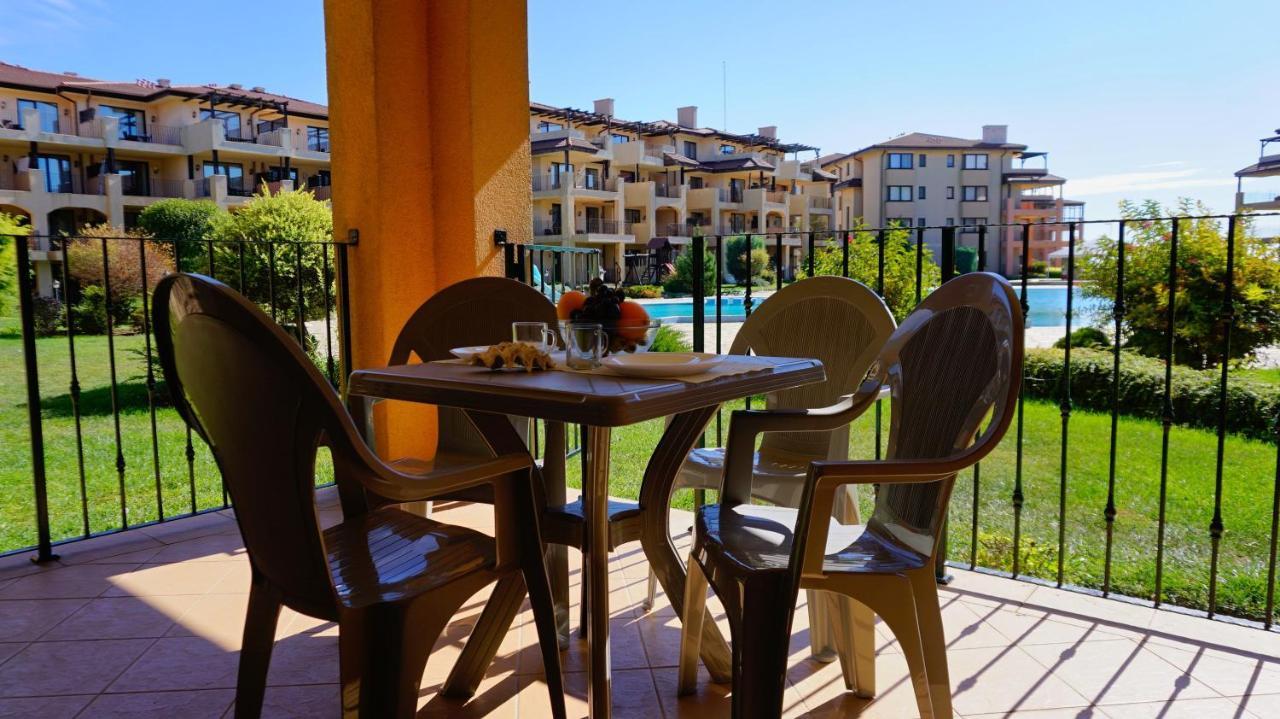 Ваканционни апартаменти Калиакрия - Holiday apartments Kaliakria Топола Экстерьер фото