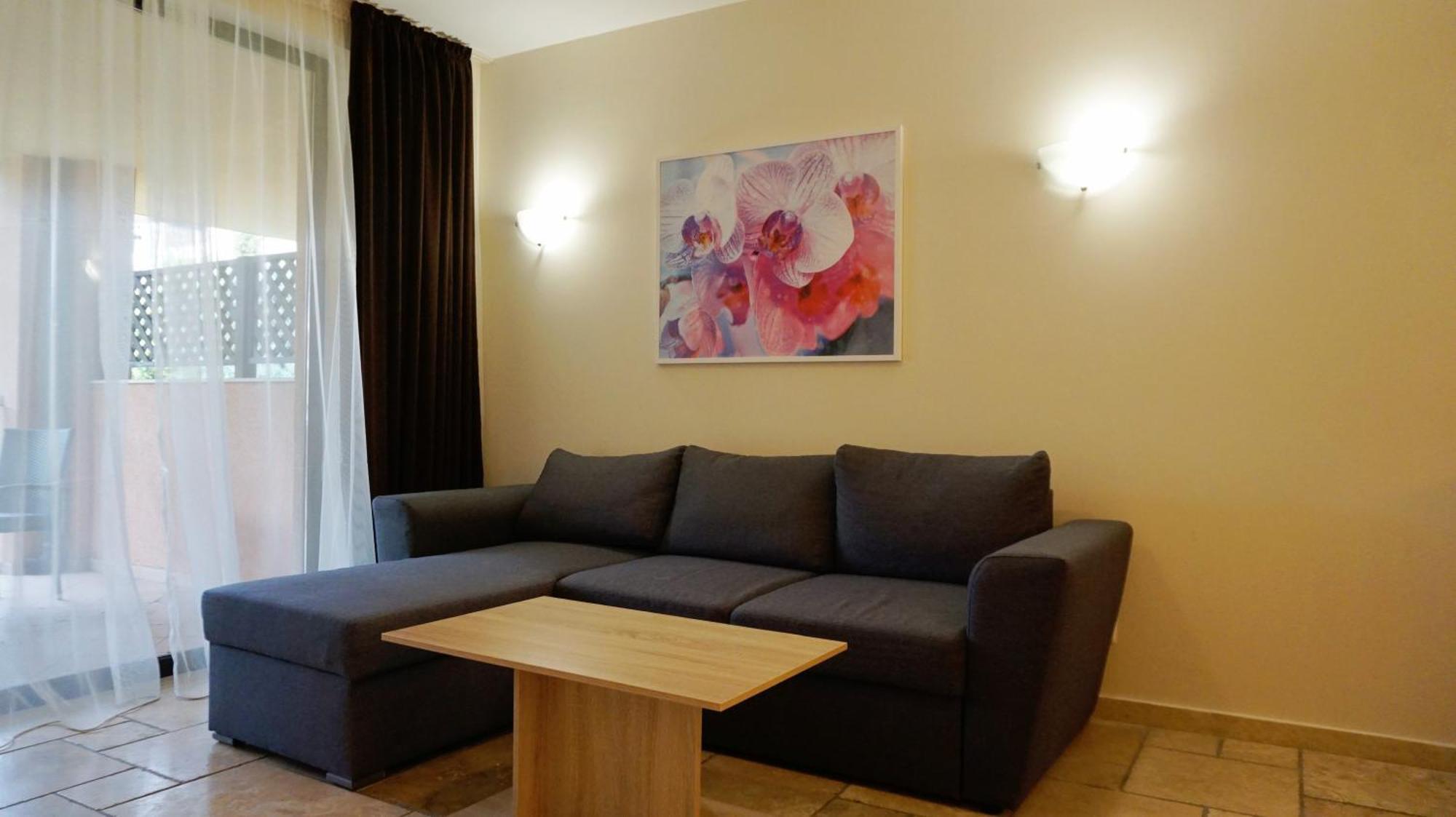 Ваканционни апартаменти Калиакрия - Holiday apartments Kaliakria Топола Экстерьер фото
