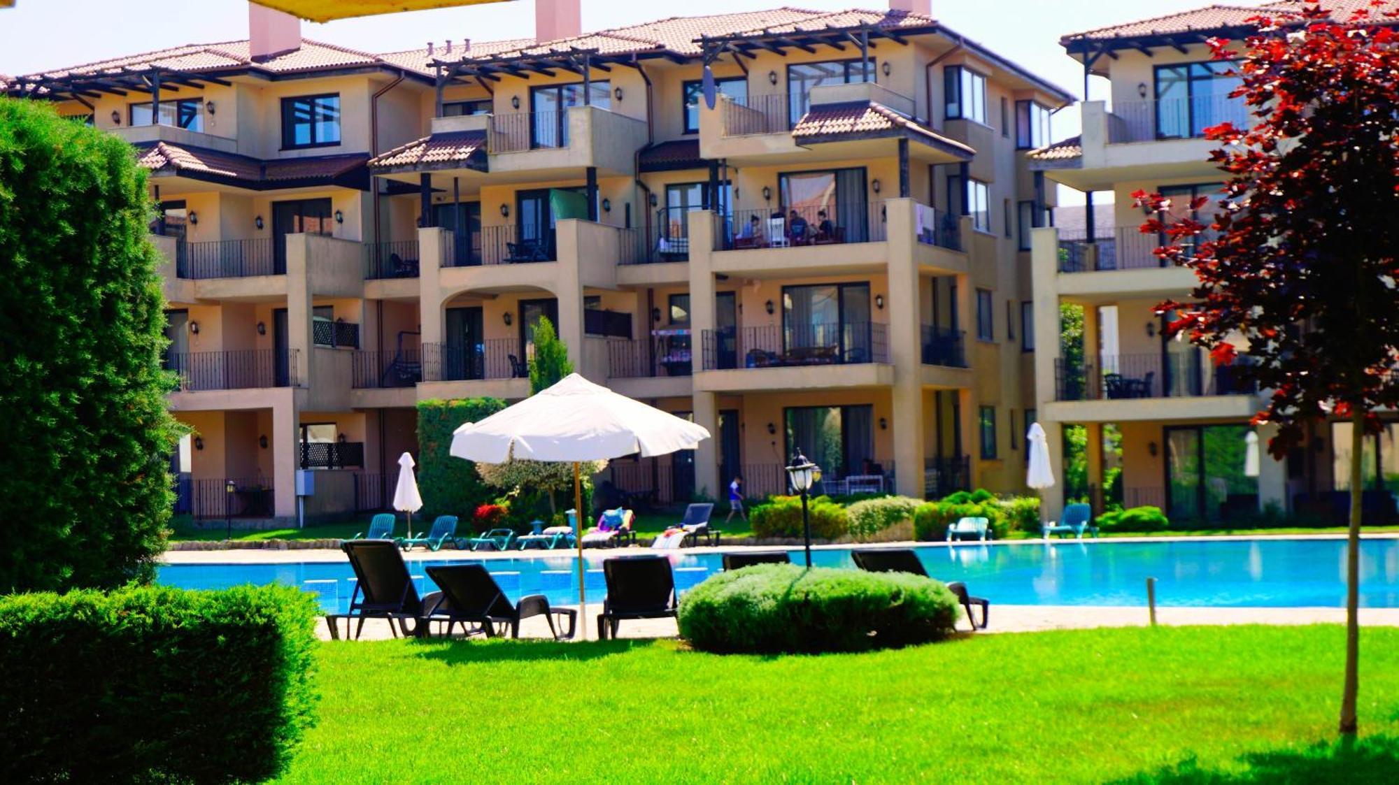 Ваканционни апартаменти Калиакрия - Holiday apartments Kaliakria Топола Экстерьер фото