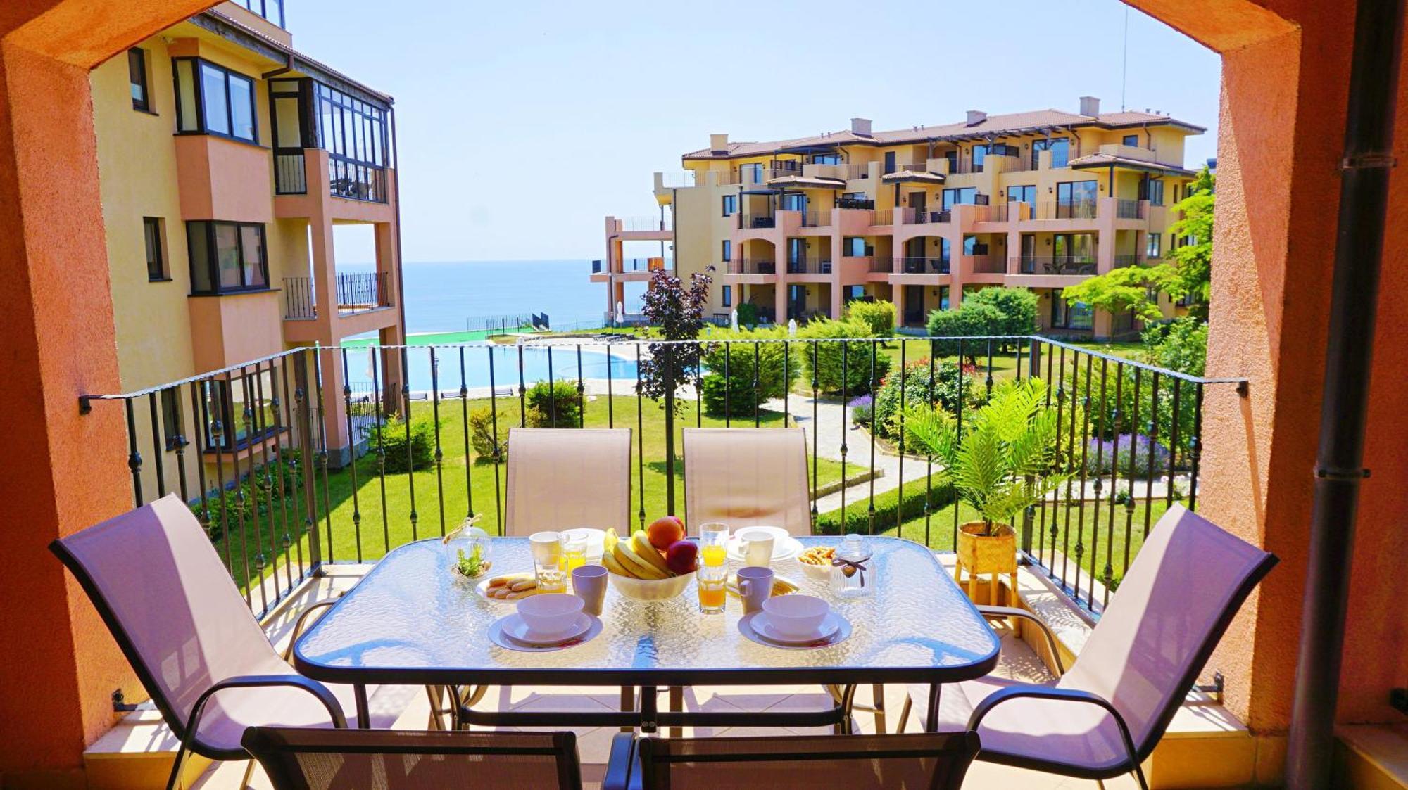 Ваканционни апартаменти Калиакрия - Holiday apartments Kaliakria Топола Экстерьер фото